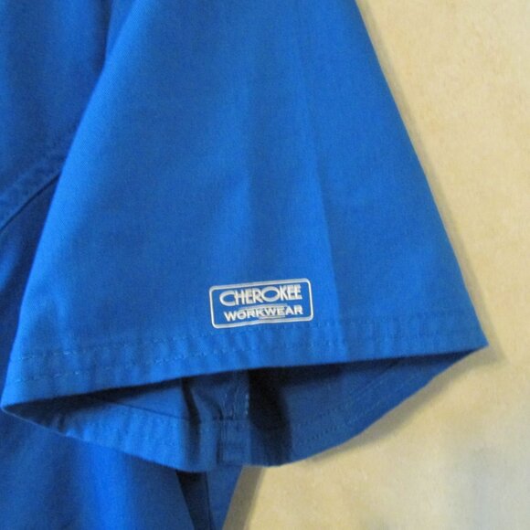 Cherokee Matching Scrub Set - Picture 4 of 11